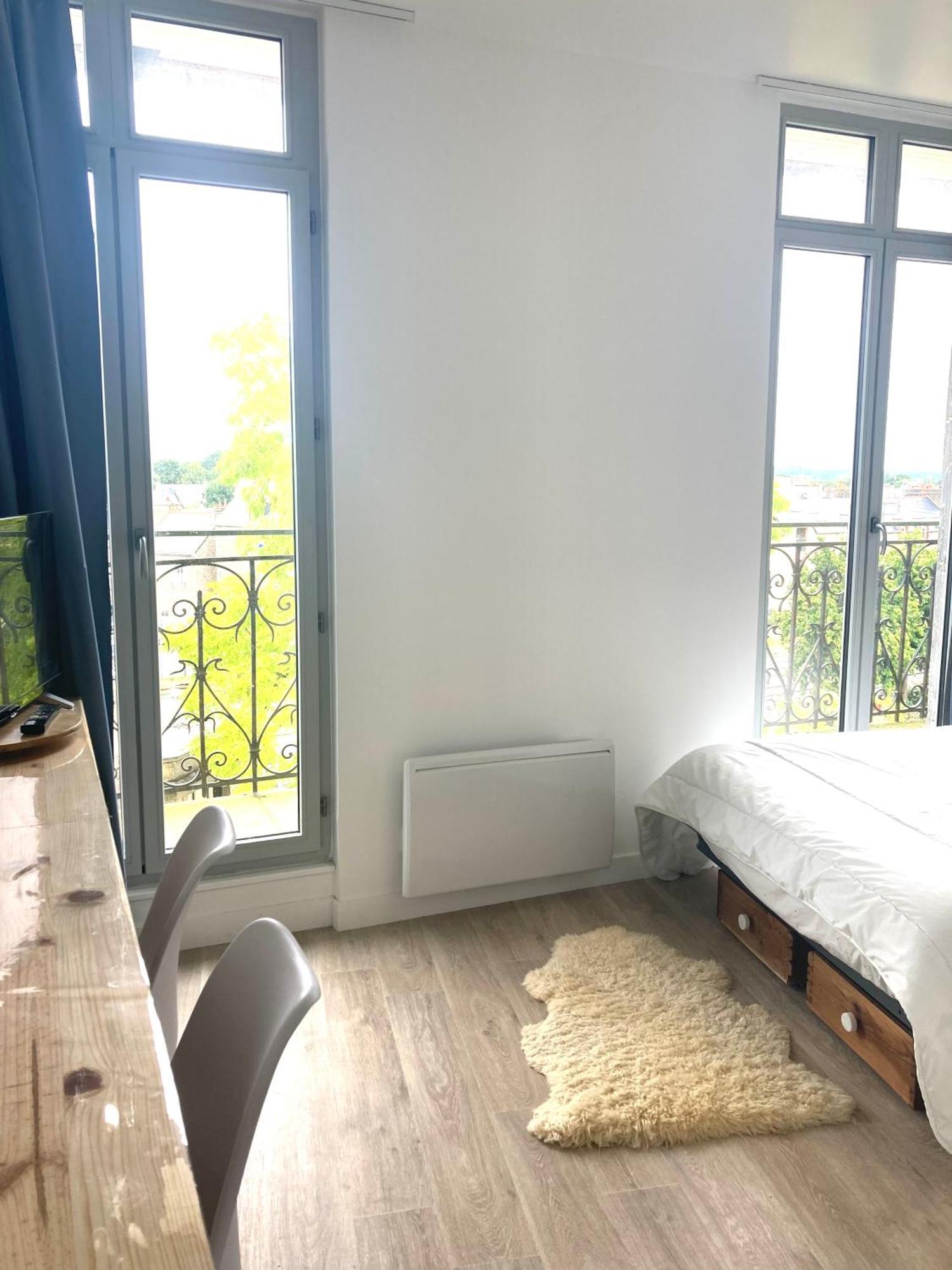 La Belle Consigne - Appartements Dinan Centre Gare Exteriér fotografie