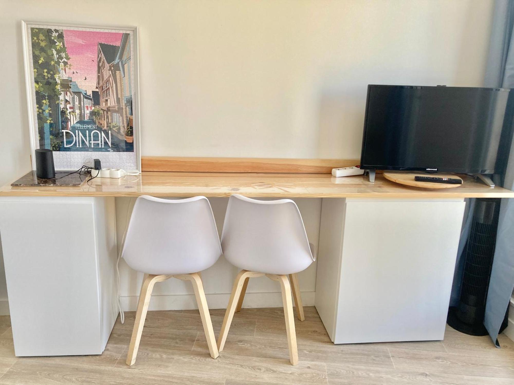 La Belle Consigne - Appartements Dinan Centre Gare Exteriér fotografie